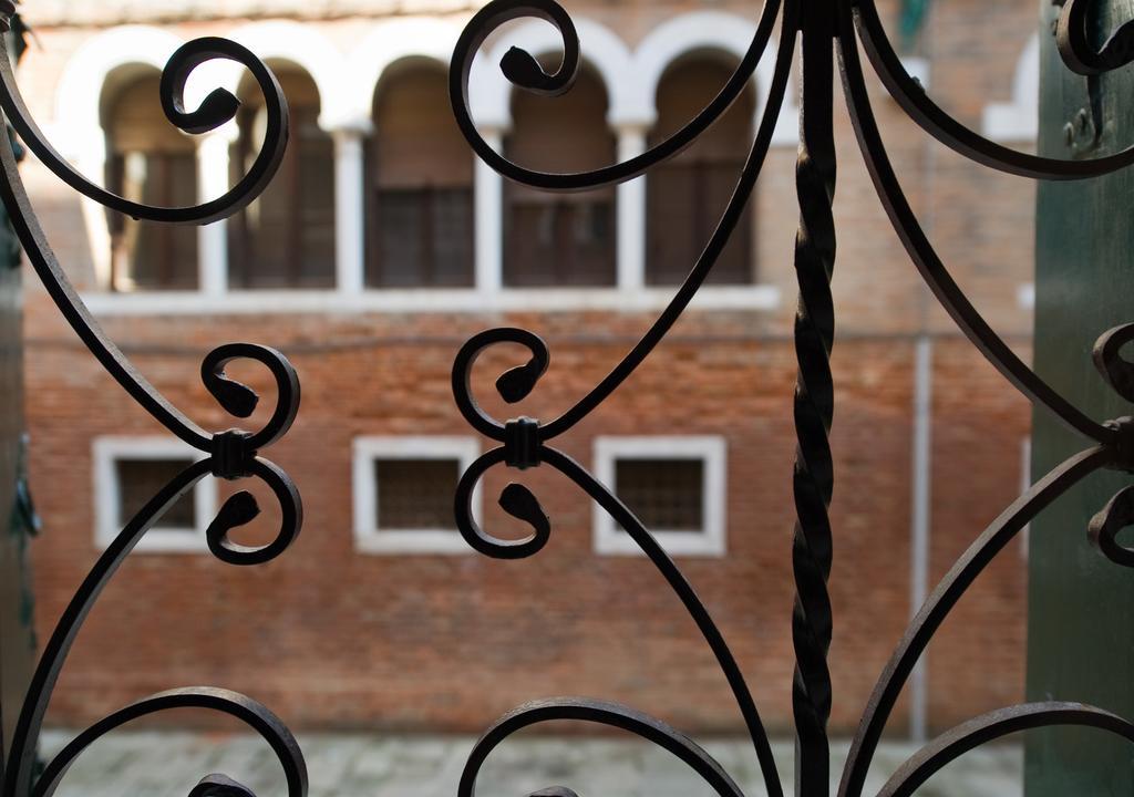 Locanda Antico Fiore Венеция Экстерьер фото